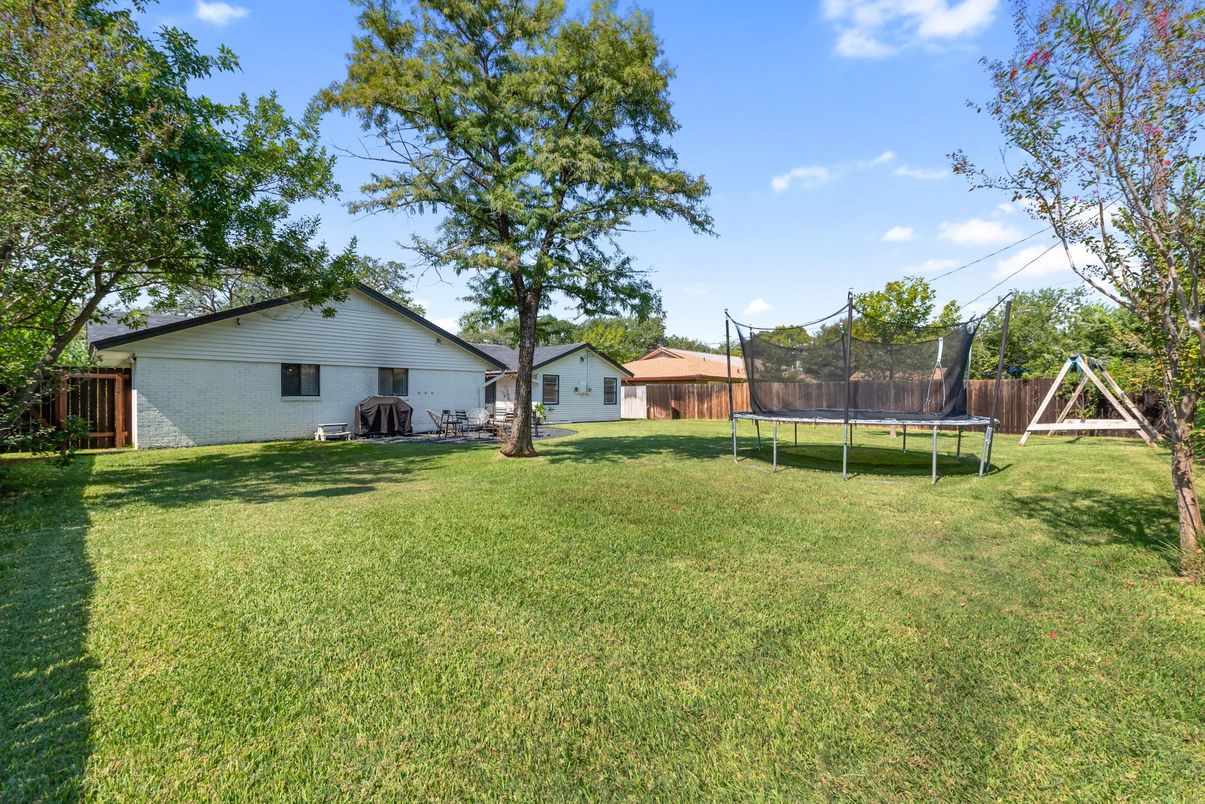 Backyard, Exterior, Playground