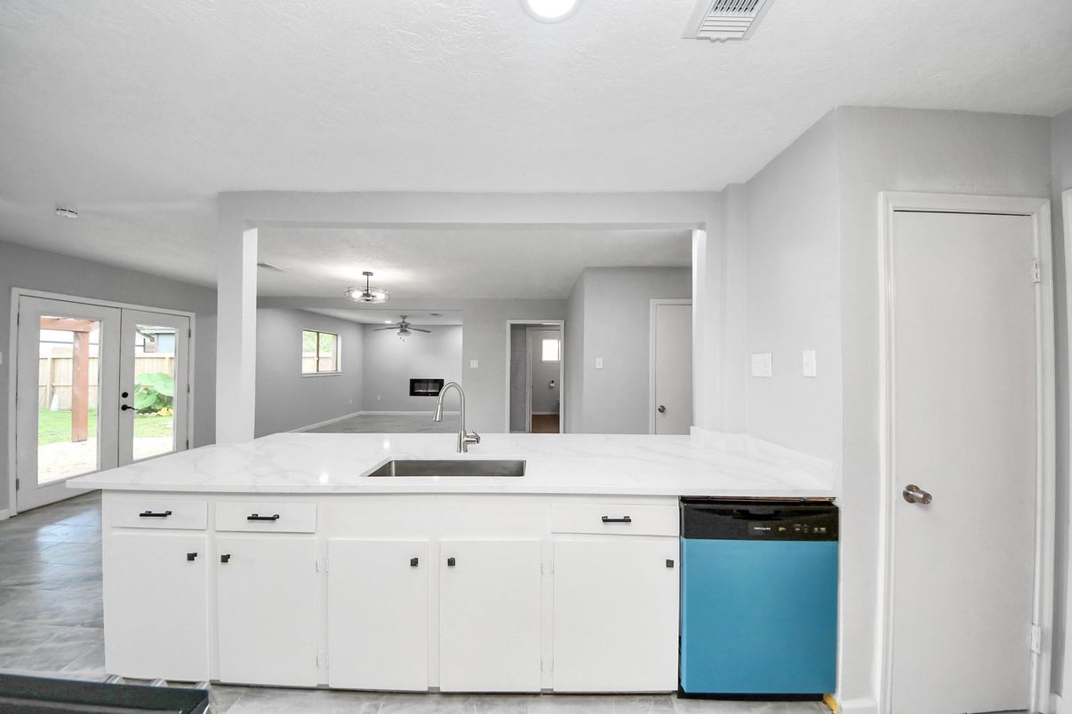 Interior, Kitchen, Recessed Lighting