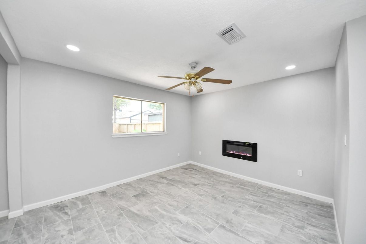 Empty room, Fireplace, Interior, Recessed Lighting