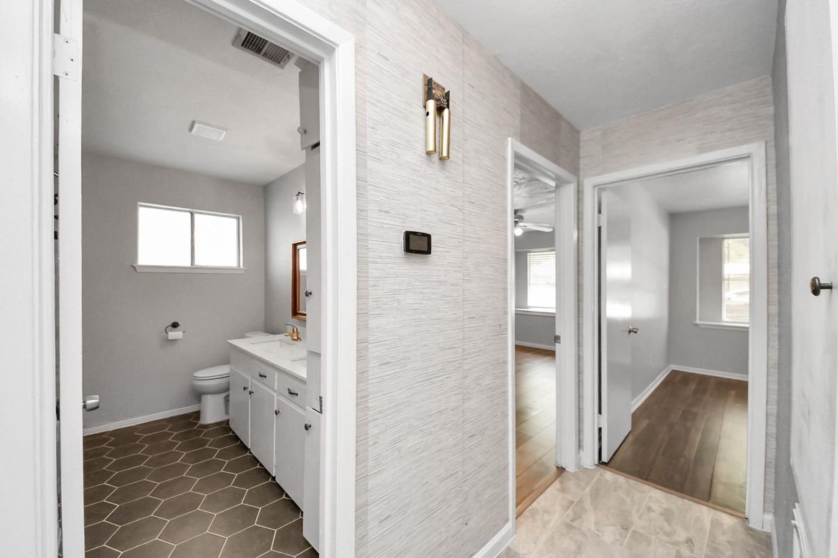 Bathroom, Interior, Wood Texture Flooring