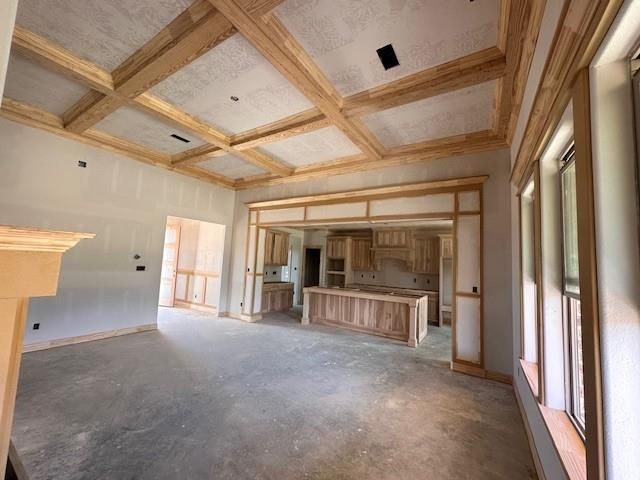 Empty room, Interior, Wooden Beams