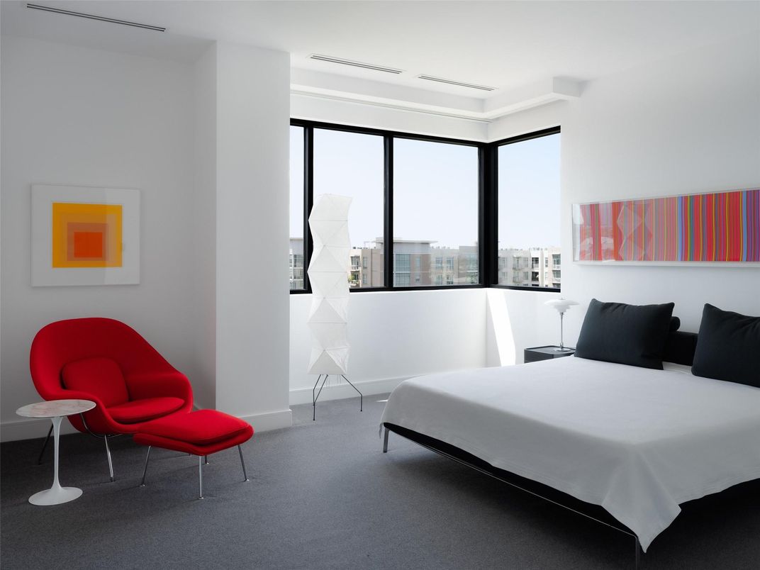 Bedroom, Interior, Water