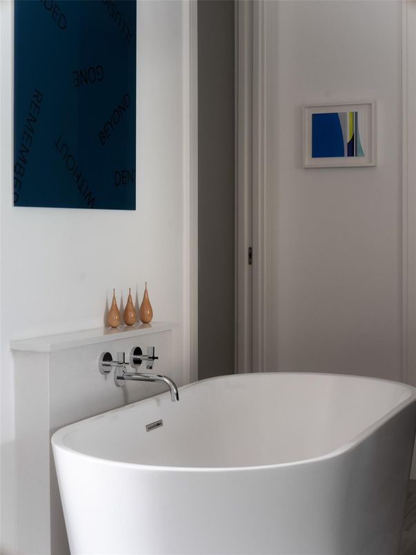 Bathroom, Free Standing Baths, Interior