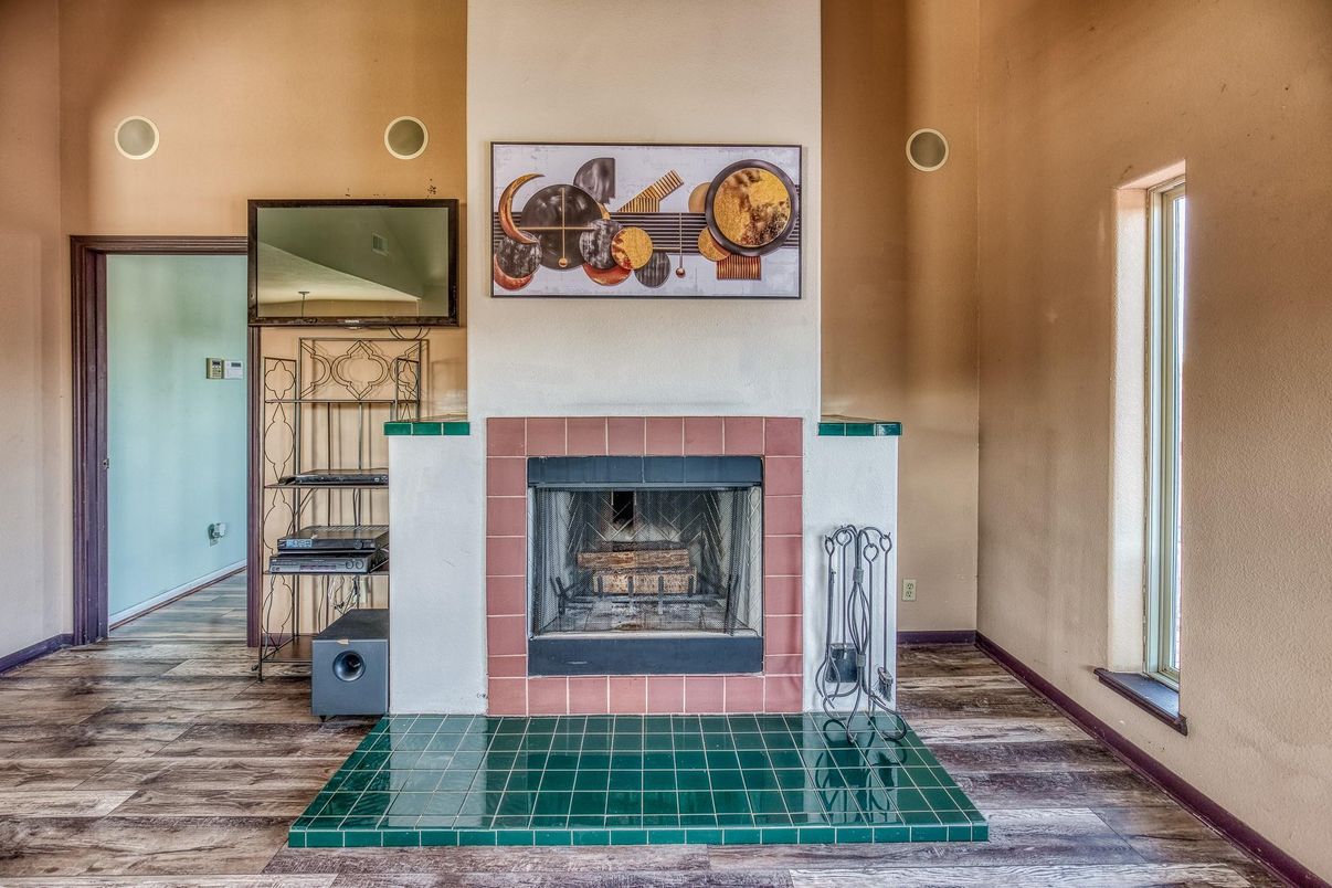 Fireplace, Interior, Recessed Lighting, Wood Texture Flooring