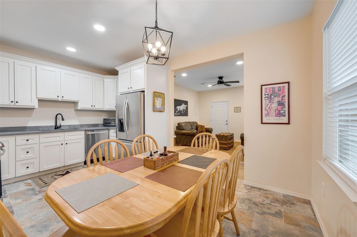 Dining room, Interior, Kitchen, Pendant Lights, Recessed Lighting