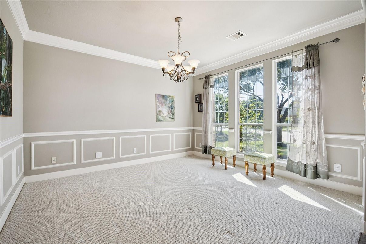 Chandelier, Empty room, Interior