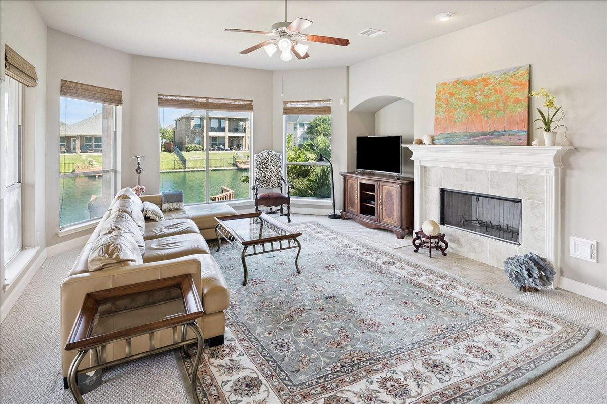 Fireplace, Interior, Living room, Recessed Lighting