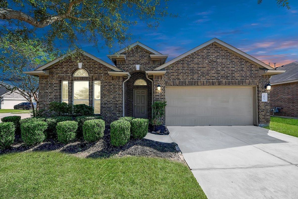 Attached, Exterior, Facade, Brick Facade, Brick Traditional