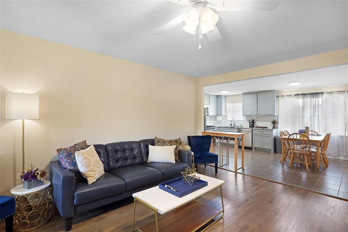 Dining room, Interior, Kitchen, Living room, Recessed Lighting, Wood Texture Flooring