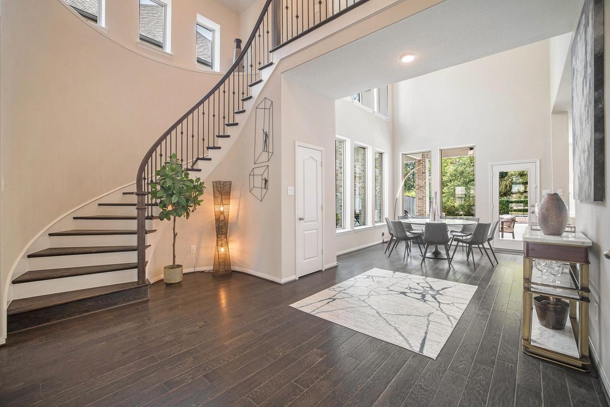 Dining room, Interior, Recessed Lighting, Wood Texture Flooring