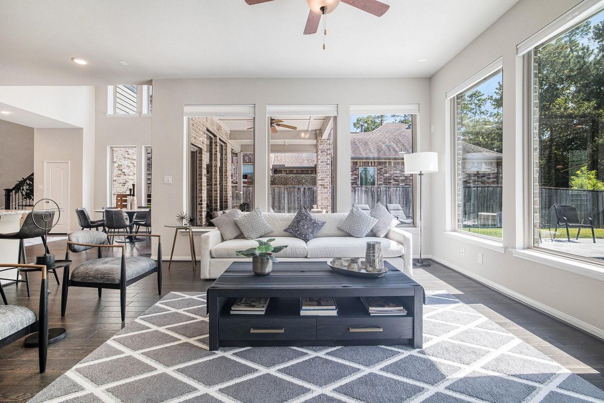 Interior, Living room, Recessed Lighting, Wood Texture Flooring
