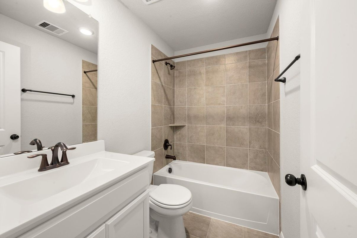 Bathroom, Interior, Recessed Lighting