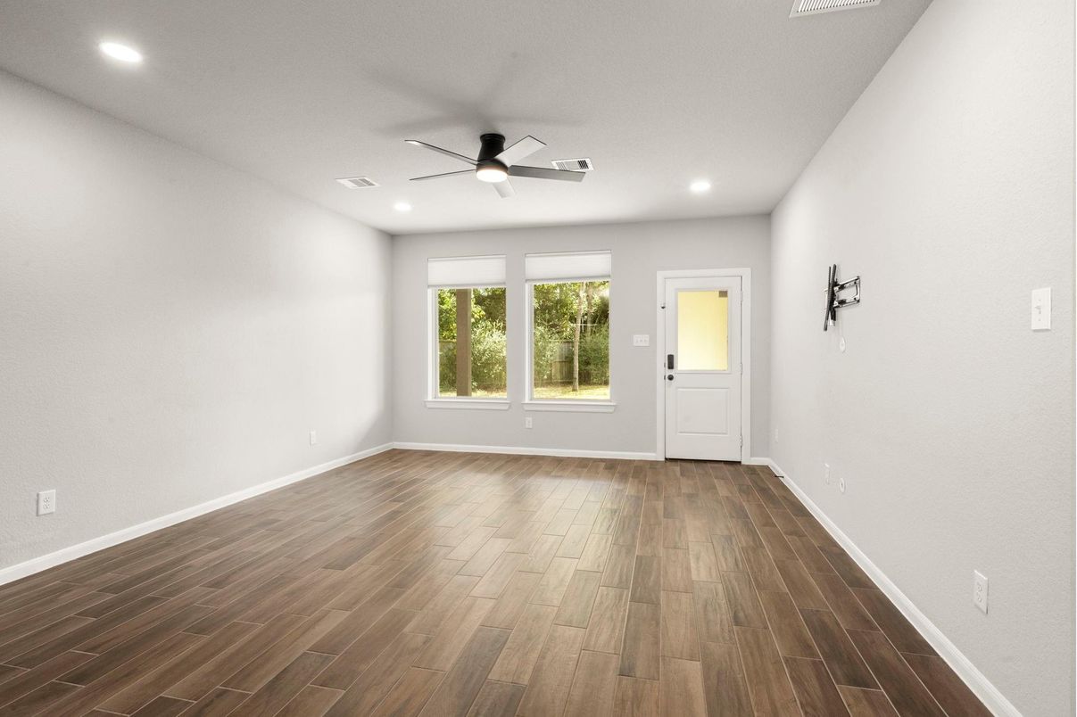 Empty room, Interior, Recessed Lighting, Wood Texture Flooring