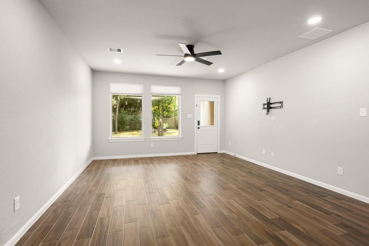 Empty room, Interior, Recessed Lighting, Wood Texture Flooring