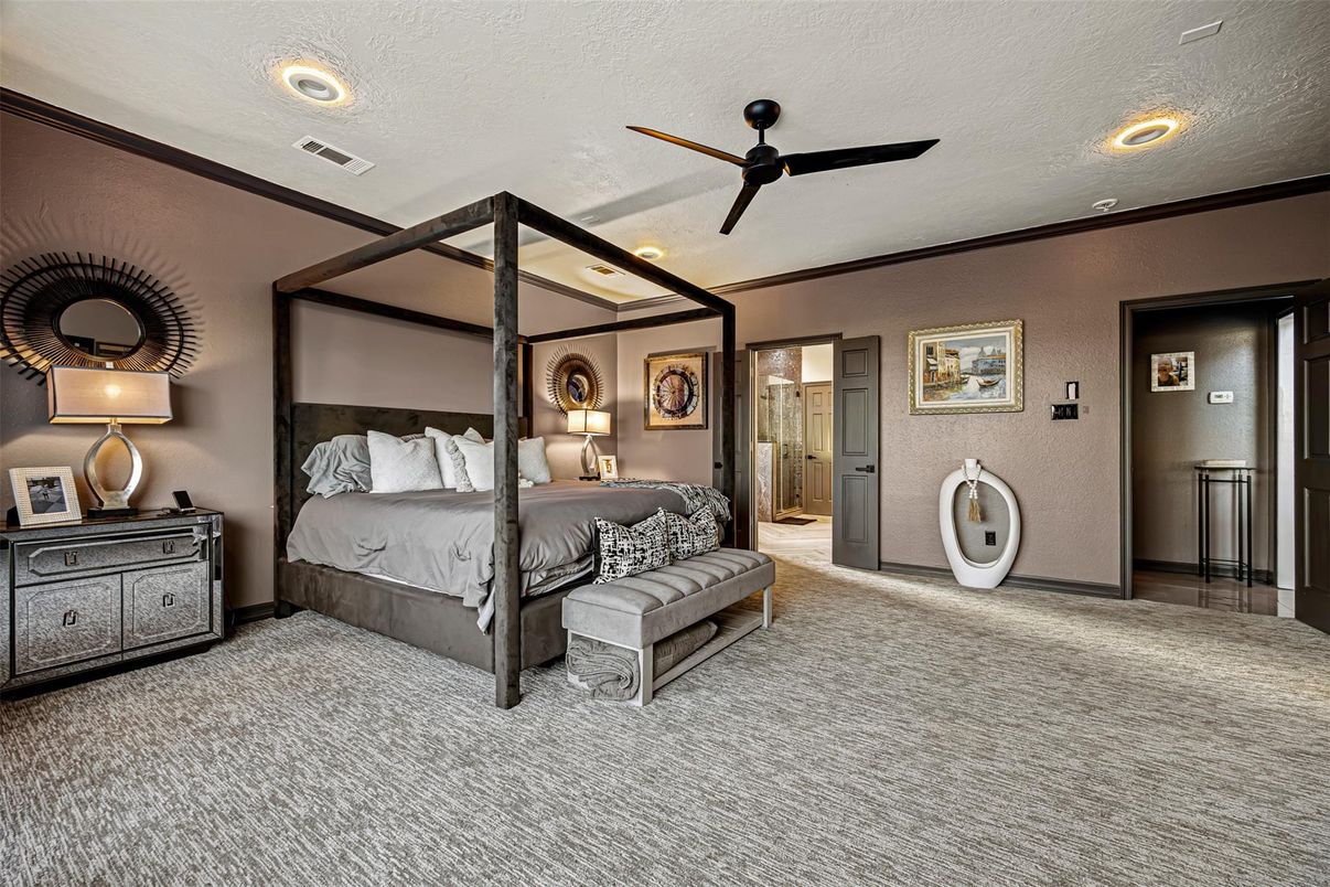 Bedroom, Interior, Recessed Lighting