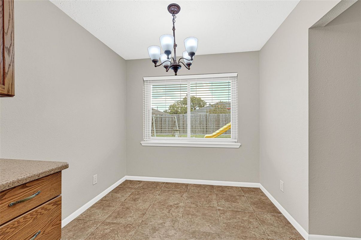 Chandelier, Empty room, Interior