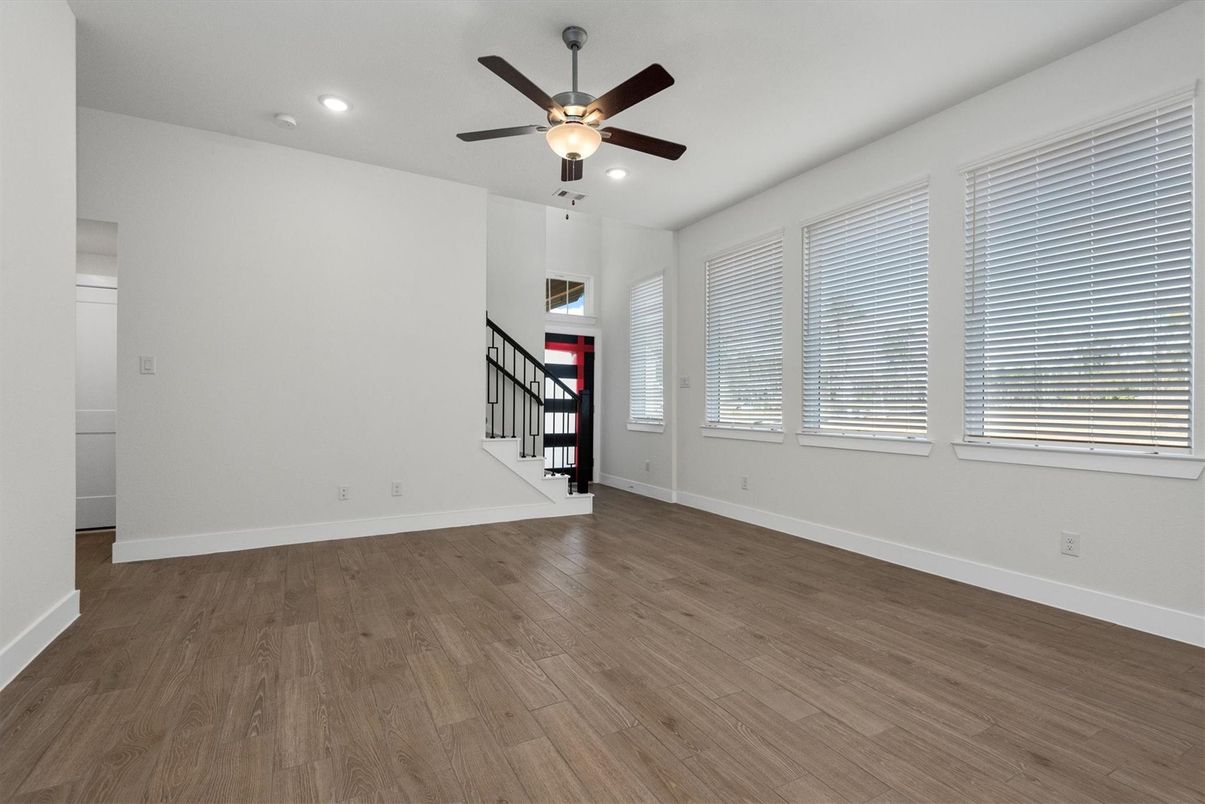 Empty room, Interior, Recessed Lighting, Wood Texture Flooring