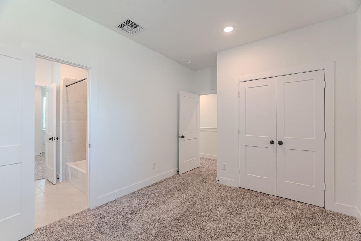 Bathroom, Empty room, Interior, Recessed Lighting