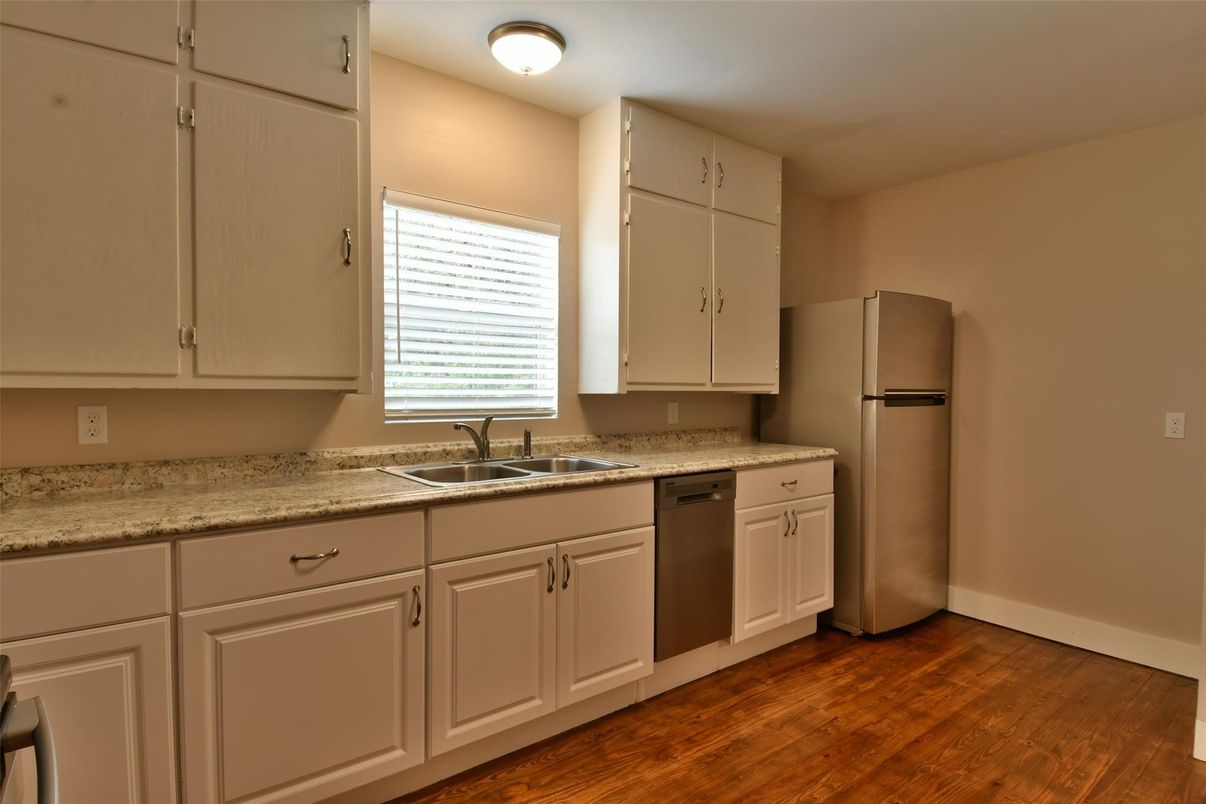 Interior, Kitchen, Wood Texture Flooring