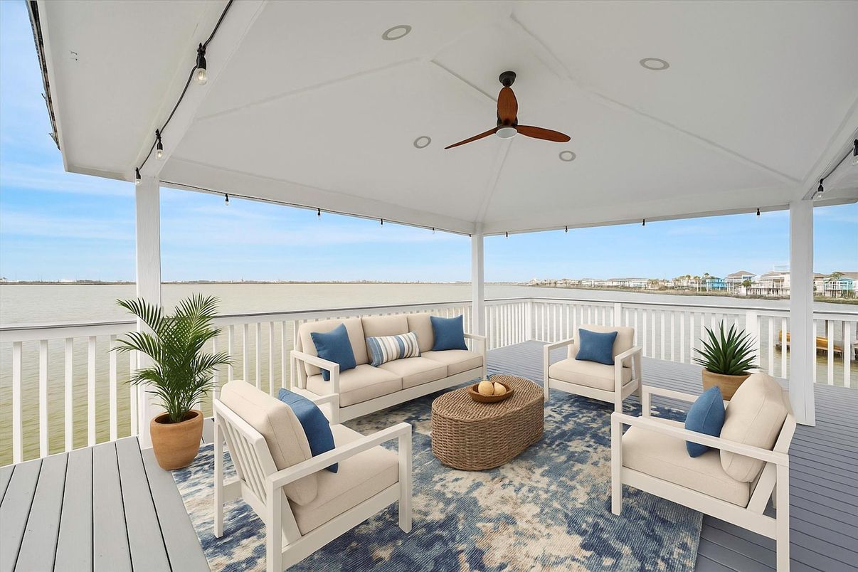 Exterior, Recessed Lighting, Water