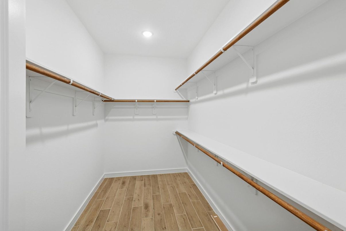 Interior, Recessed Lighting, Walk-in Closets, Wood Texture Flooring