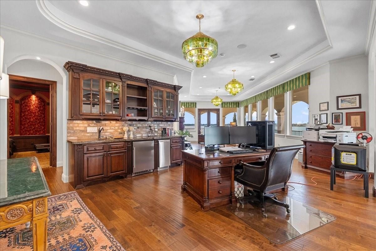 Chandelier, Home Office, Interior, Pendant Lights, Recessed Lighting, Wood Texture Flooring
