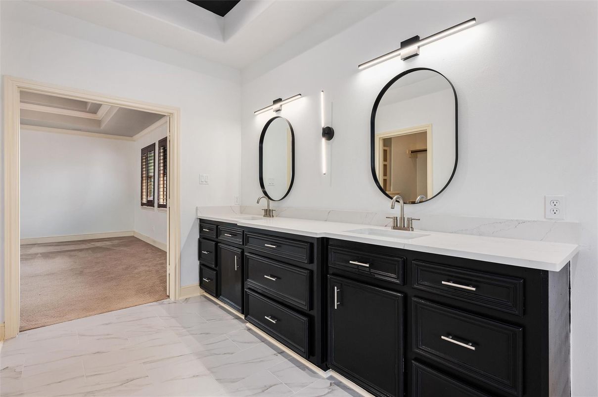 Bathroom, Dual Sink Vanities, Interior, Marble