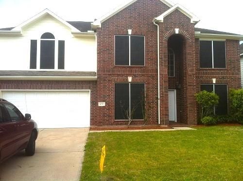 Attached, Backyard, Exterior, Facade, Brick Facade, Brick Traditional