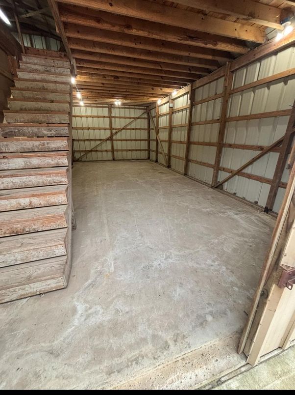 Interior, Wooden Beams