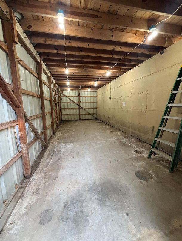 Interior, Wooden Beams