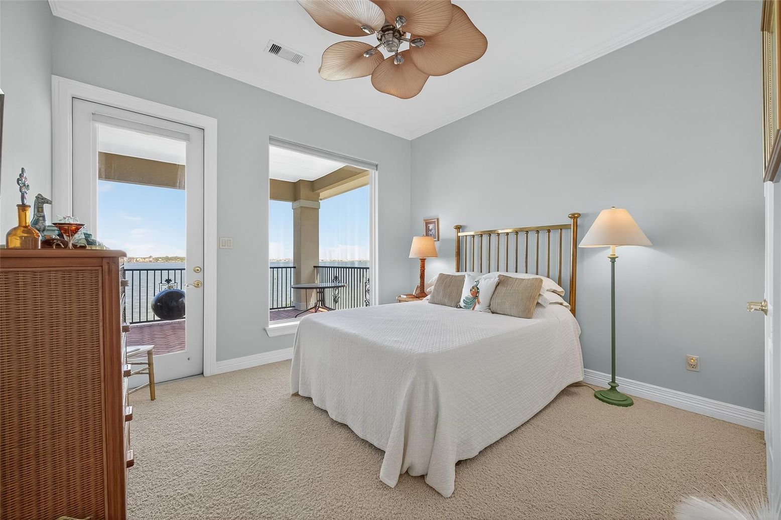 Bedroom, Interior, Water