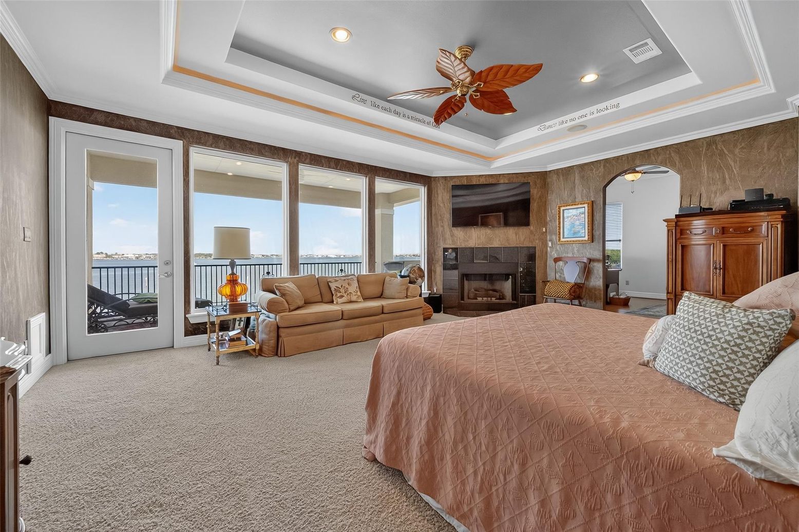 Bedroom, Fireplace, Interior, Living room, Recessed Lighting, Water