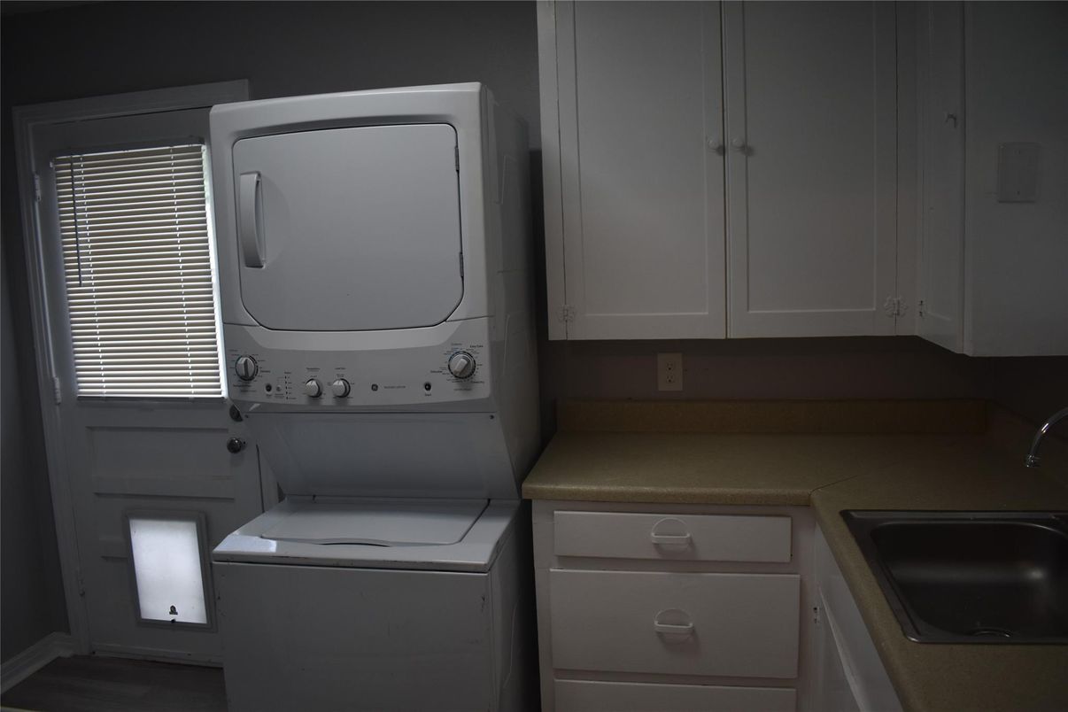 Interior, Utility Closets, Washer