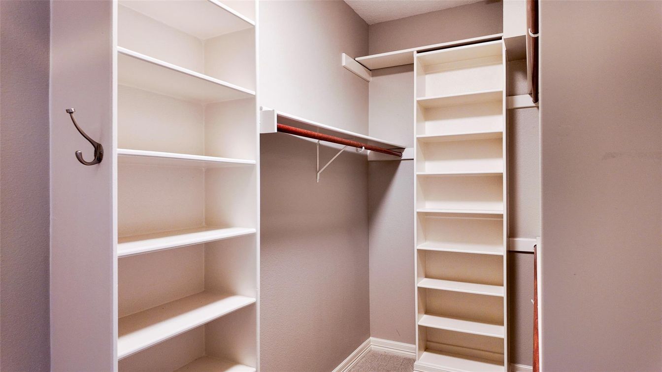 Interior, Walk-in Closets