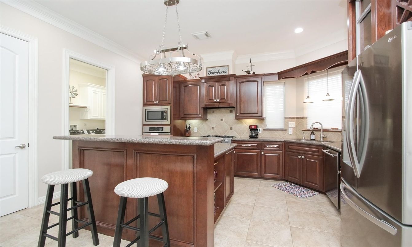Interior, Kitchen, Pendant Lights, Recessed Lighting