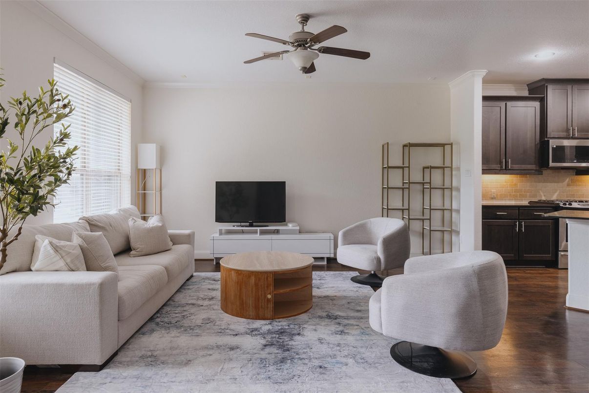 Interior, Kitchen, Living room, Recessed Lighting, Wood Texture Flooring