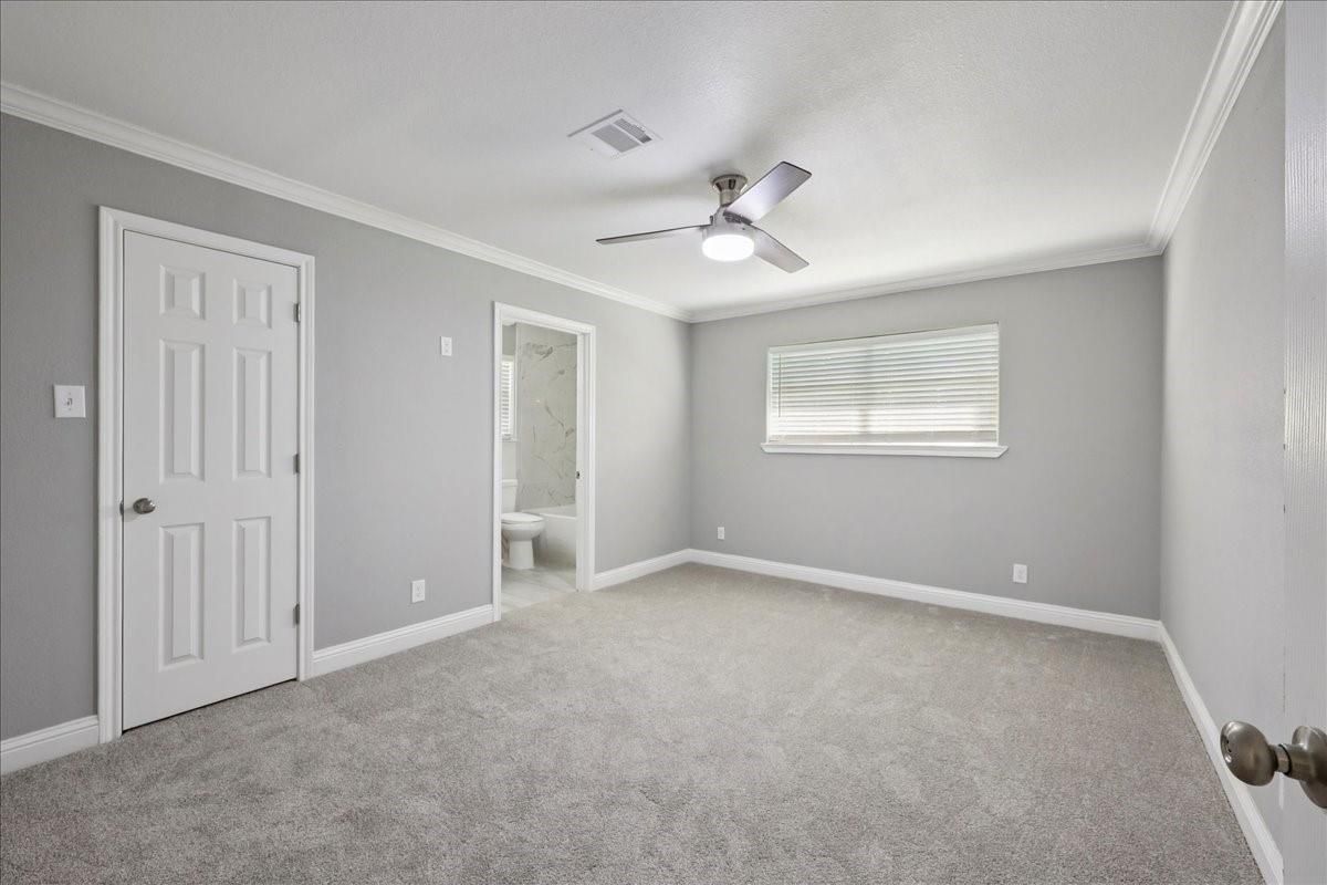 Bathroom, Empty room, Interior