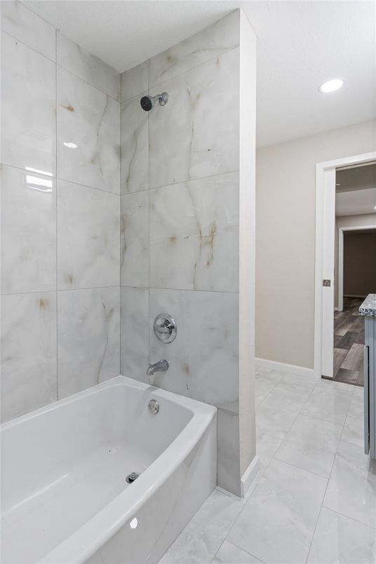 Bathroom, Interior, Marble Walls, Recessed Lighting