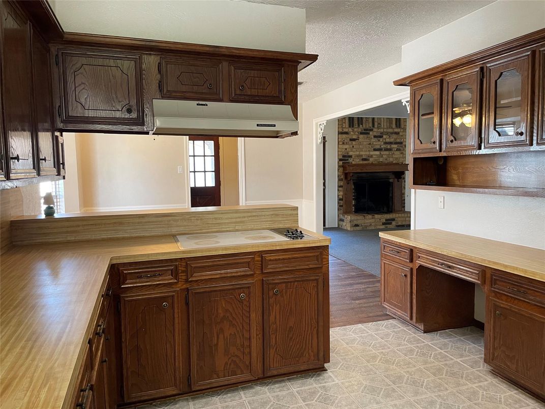 Fireplace, Interior, Kitchen, Stone Walls, Wood Texture Flooring