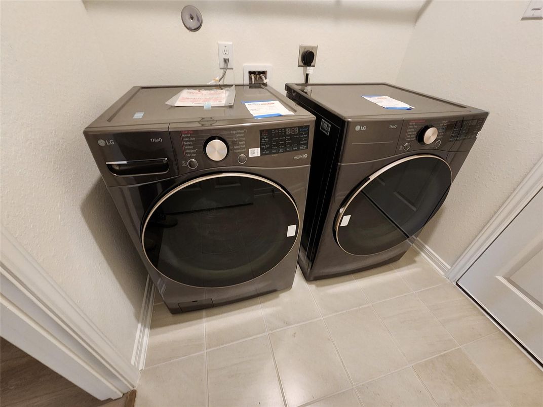 Interior, Utility Closets, Washer