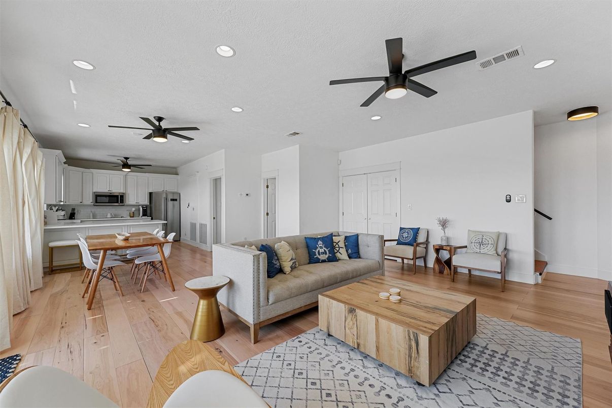 Dining room, Interior, Kitchen, Living room, Recessed Lighting, Wood Texture Flooring