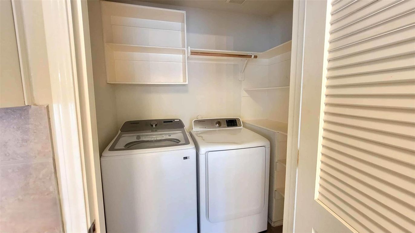 Interior, Utility Closets, Washer