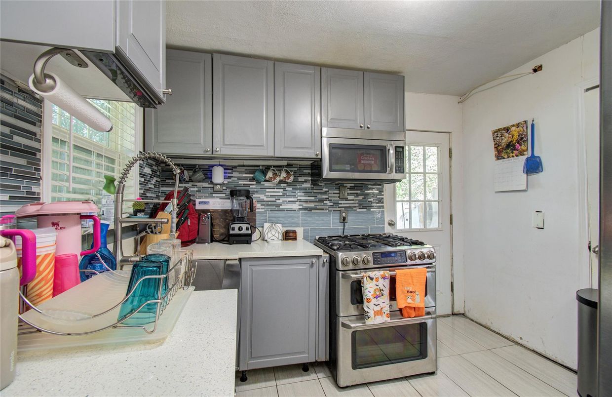 Interior, Kitchen, Stone Walls