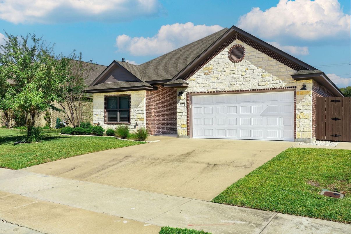 Attached, Exterior, Facade, Brick Facade, Brick Traditional