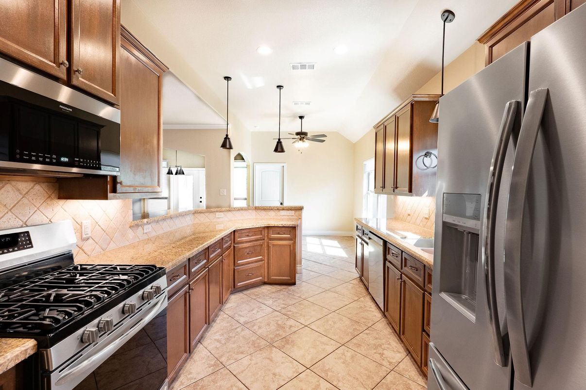 Interior, Kitchen, Pendant Lights, Recessed Lighting