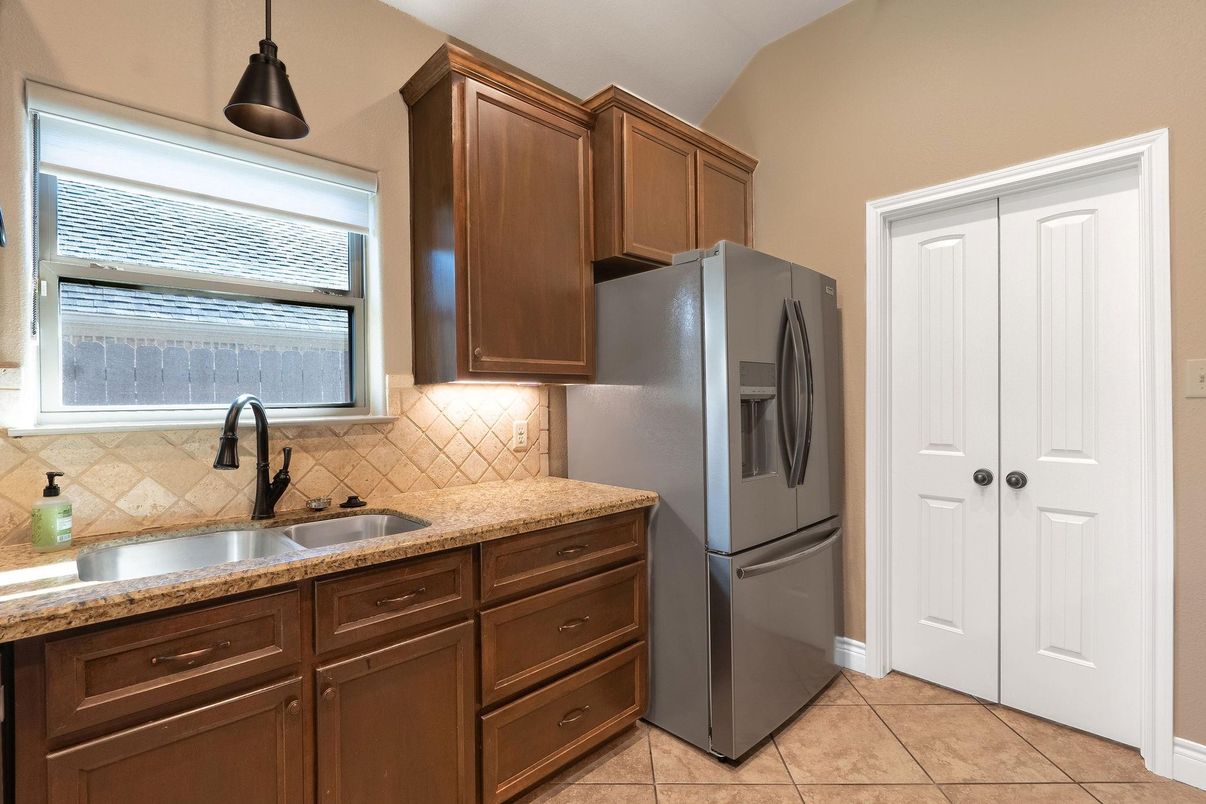 Interior, Kitchen, Pendant Lights