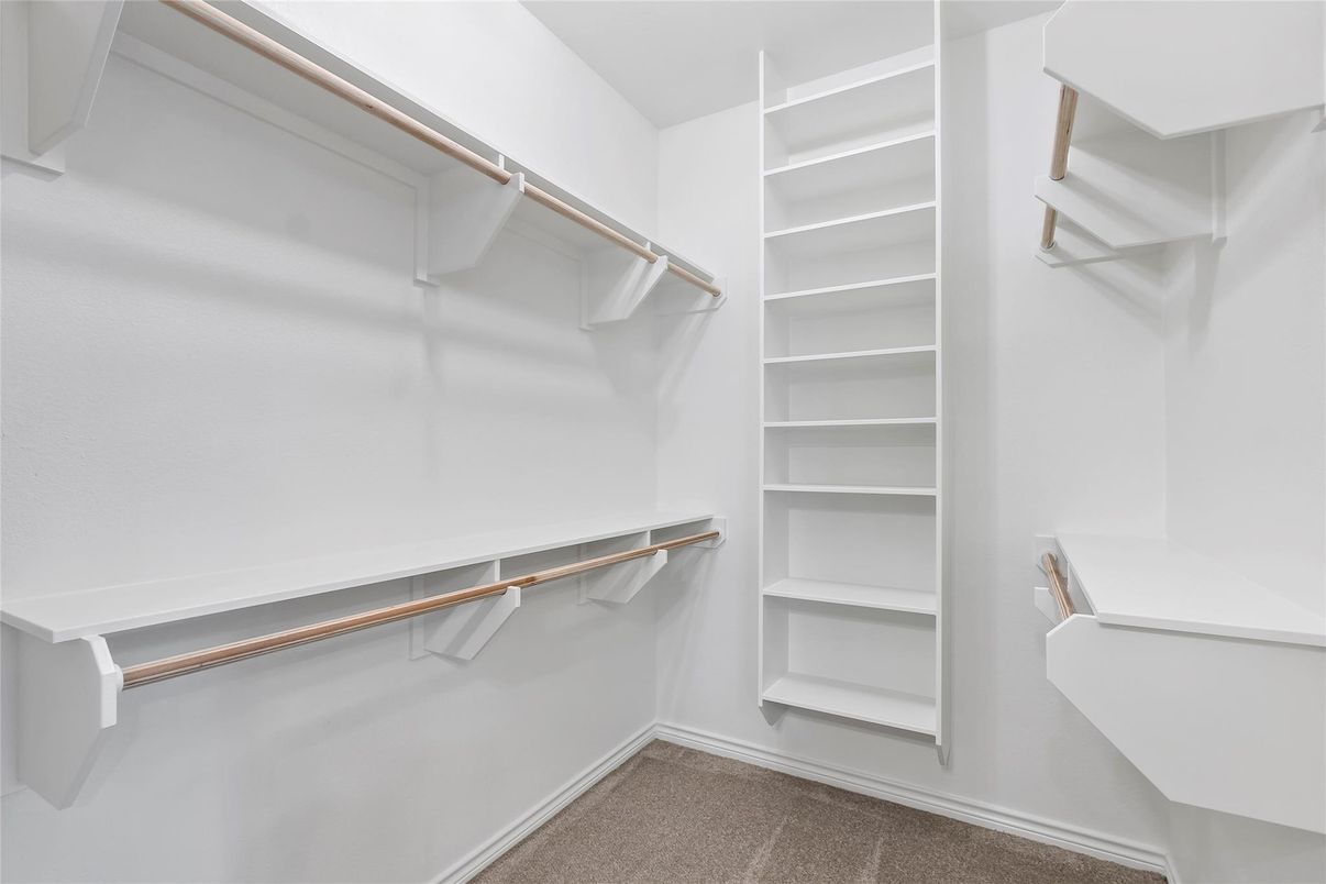 Interior, Walk-in Closets