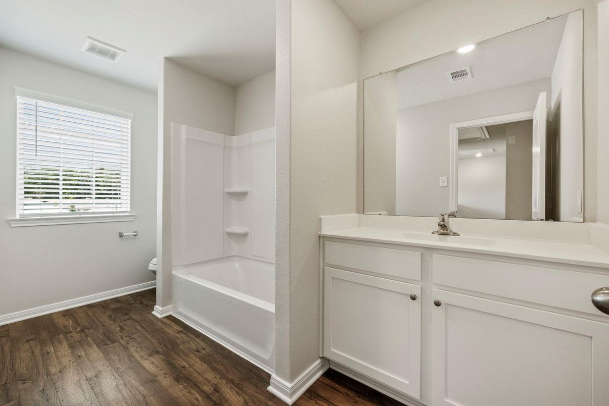 Bathroom, Interior, Recessed Lighting, Wood Texture Flooring