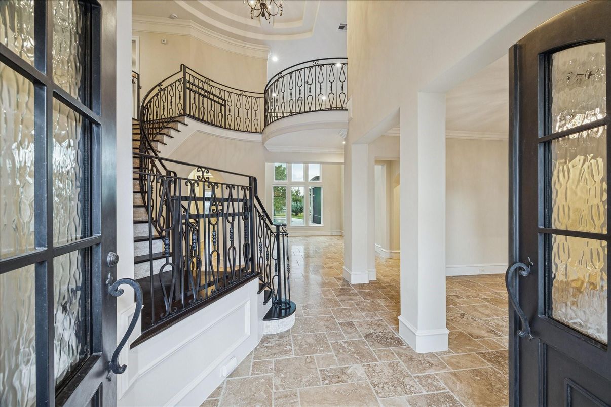 Chandelier, Interior, Recessed Lighting