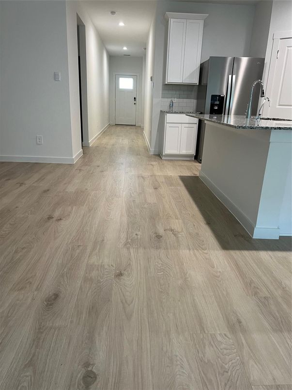 Interior, Kitchen, Recessed Lighting, Wood Texture Flooring